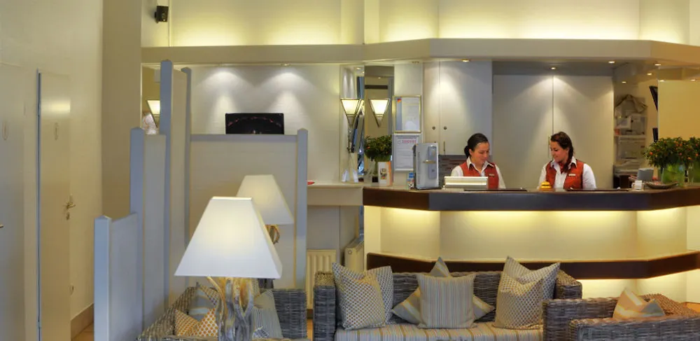 ***  Hotel Astra Düsseldorf Németország